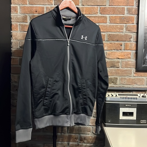 Under Armour jacket - Picture 10 of 14